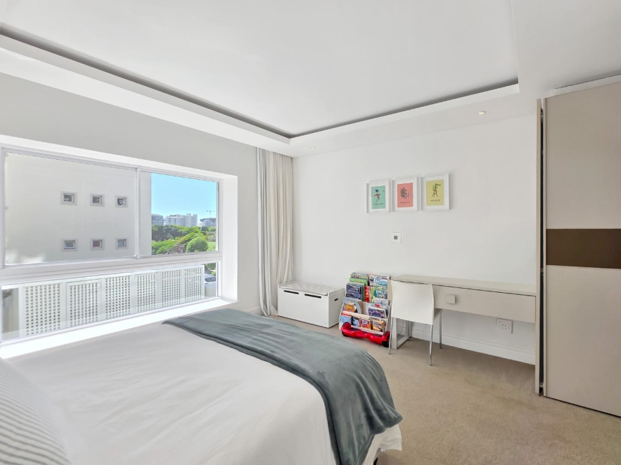 4 Bedroom Property for Sale in Mouille Point Western Cape